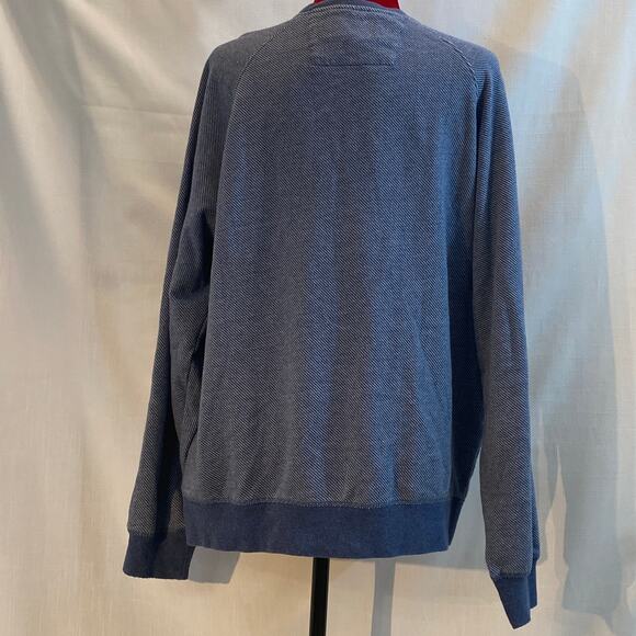 Charleston Threads sweatshirt large blue white soft fleece lined fun gently worn - Picture 9 of 11